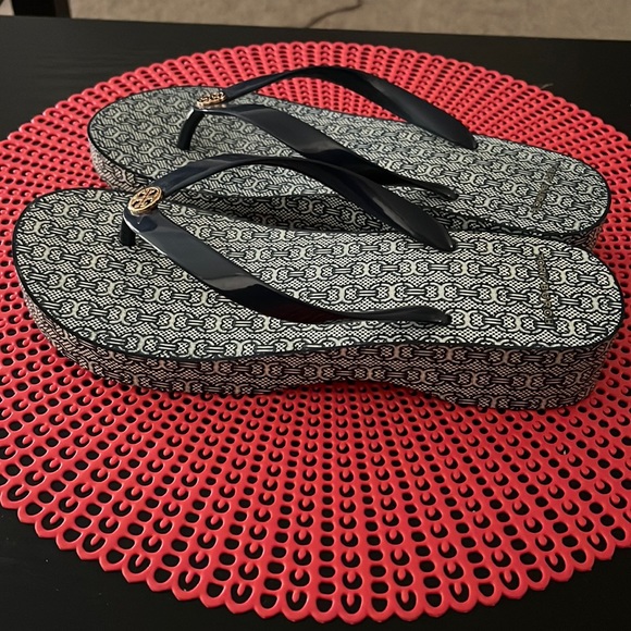 TORY BURCH  Gemini platform sandals - Picture 2 of 8